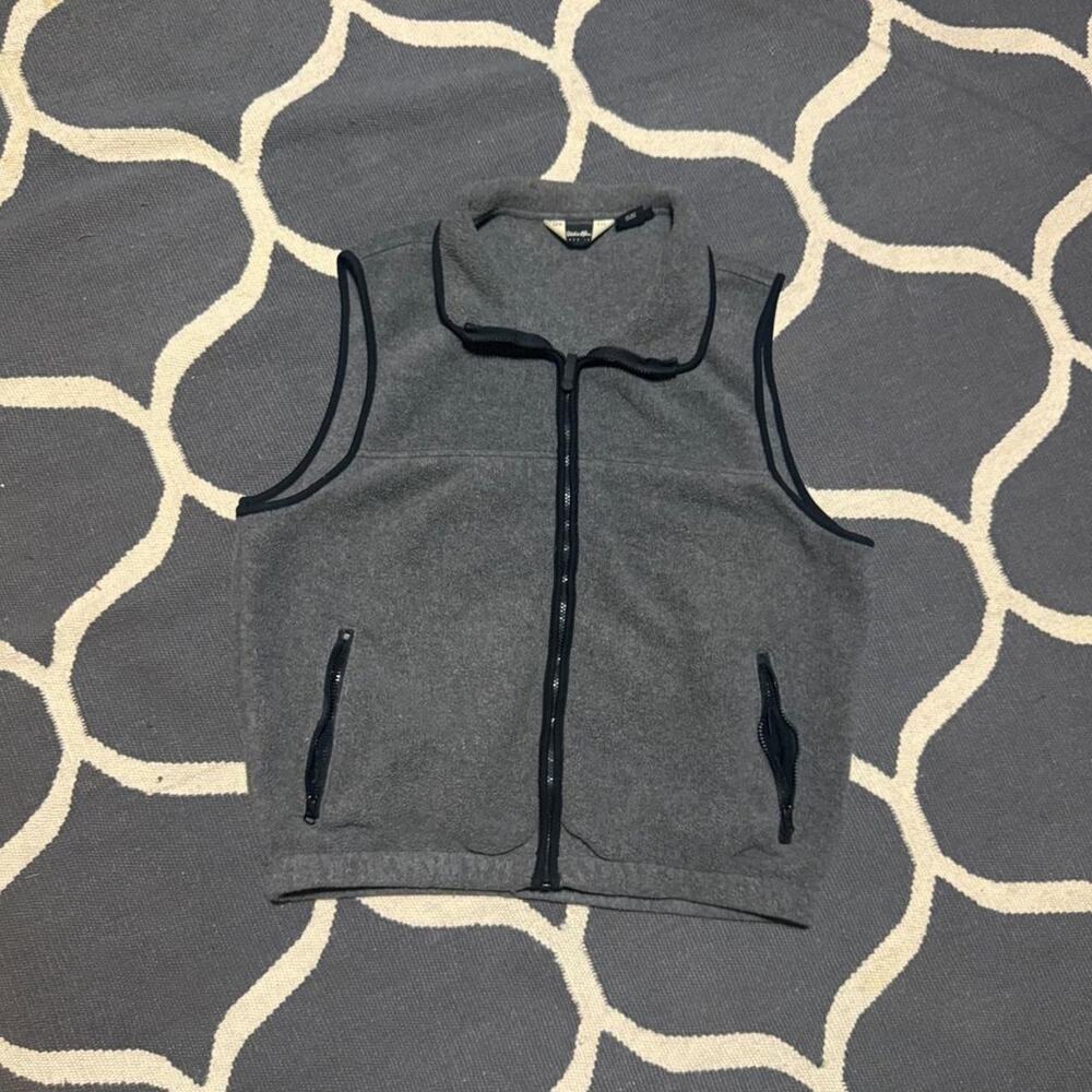 Vintage Y2K Grey Eddie Bauer Fleece Vest